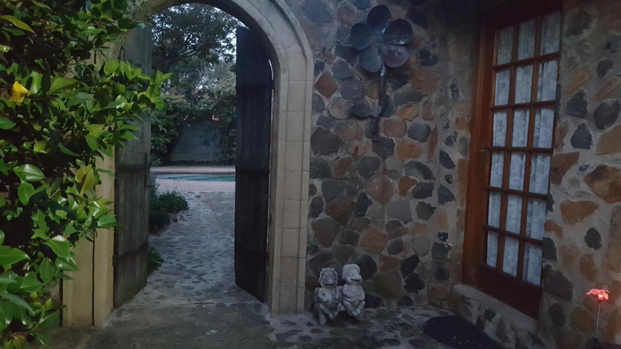 Gemsbok Cottage เบธเลเฮม ภายนอก รูปภาพ